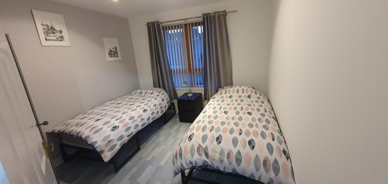 Spacious, Modern 3 Bedroom Luxury Flat In Centre Location Broughty Ferry Zewnętrze zdjęcie